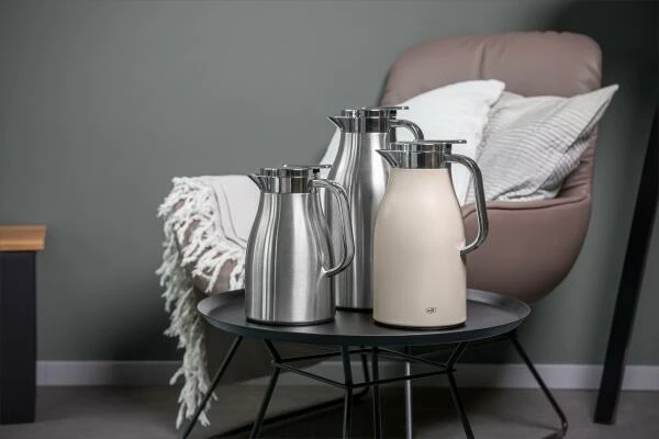 Alfi Isolierkanne Skyline In Cool Grey 1 Liter – Bild 2